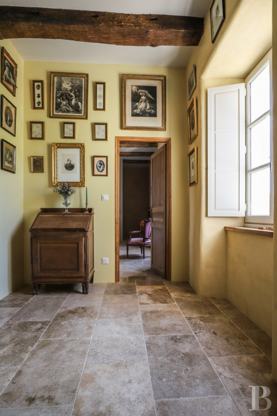 A well preserved and fully restored family chateau in Castanet, Tarn-et-Garonne - photo  n°32